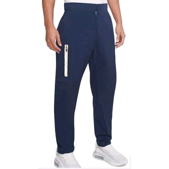 Nike Men's Sportswear Style Essentials Utility Cargo Navy Pant Size 34 NWT $85
